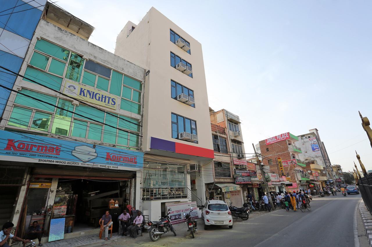 Oyo 9147 Hotel Aerostay New Delhi Eksteriør bilde